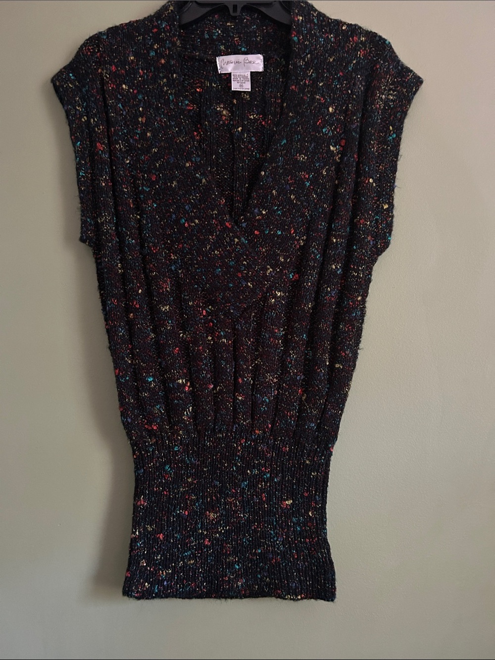 Vintage Naomi Bee Black Speckled Short-Sleeve V-Neck Sweater Vest Size M